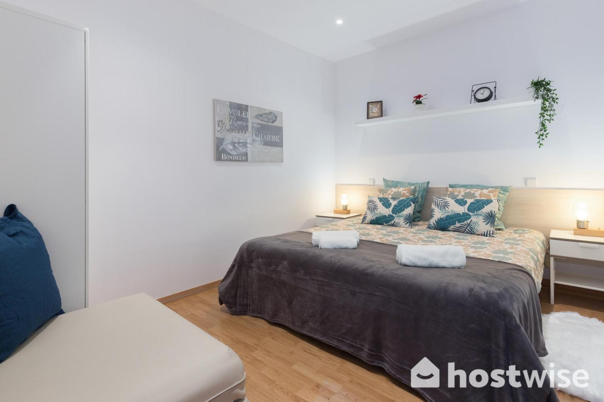 Host Wise - Colorful Fresh Flats - Batalha Appartement Porto Buitenkant foto