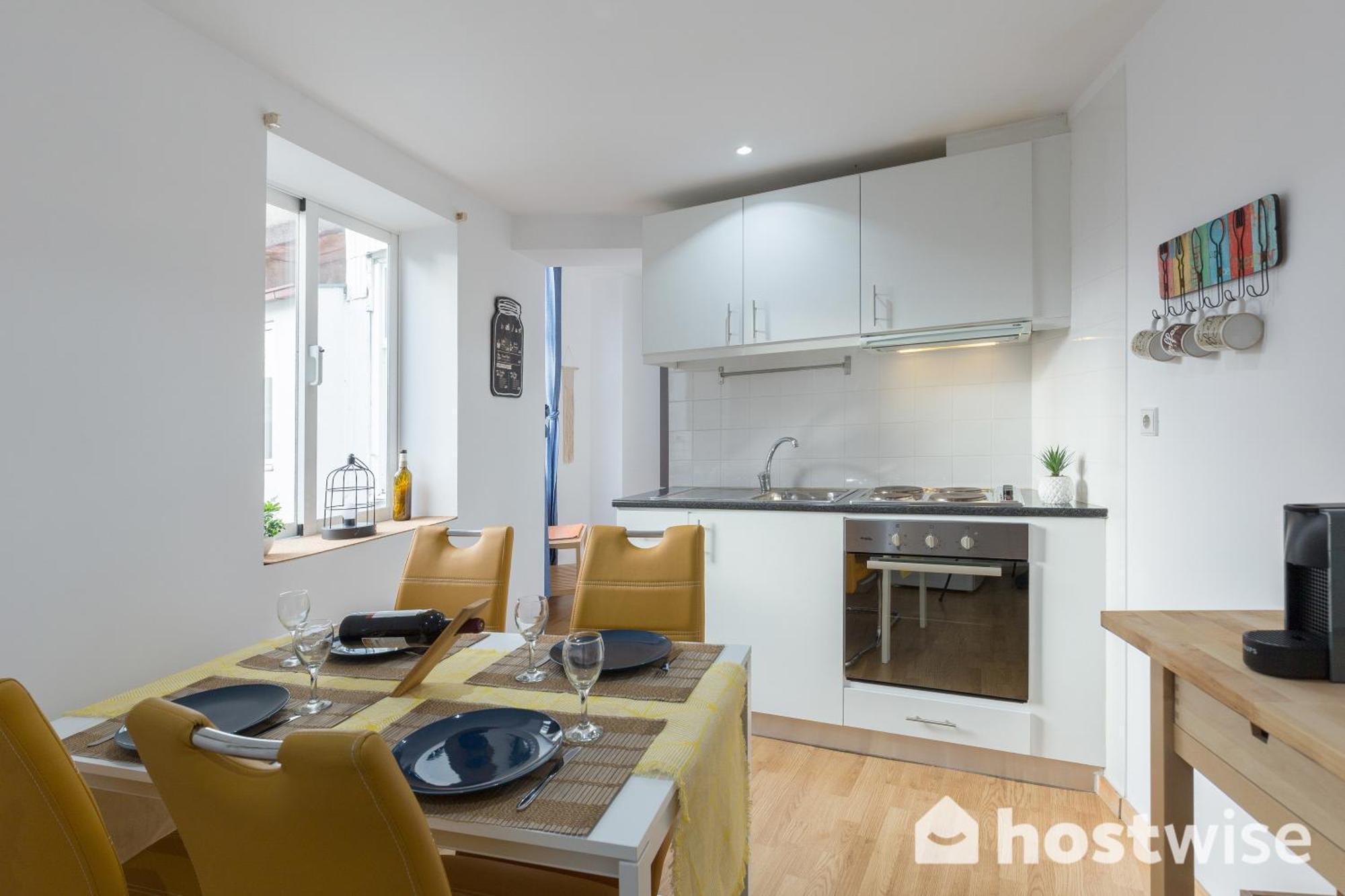 Host Wise - Colorful Fresh Flats - Batalha Appartement Porto Buitenkant foto
