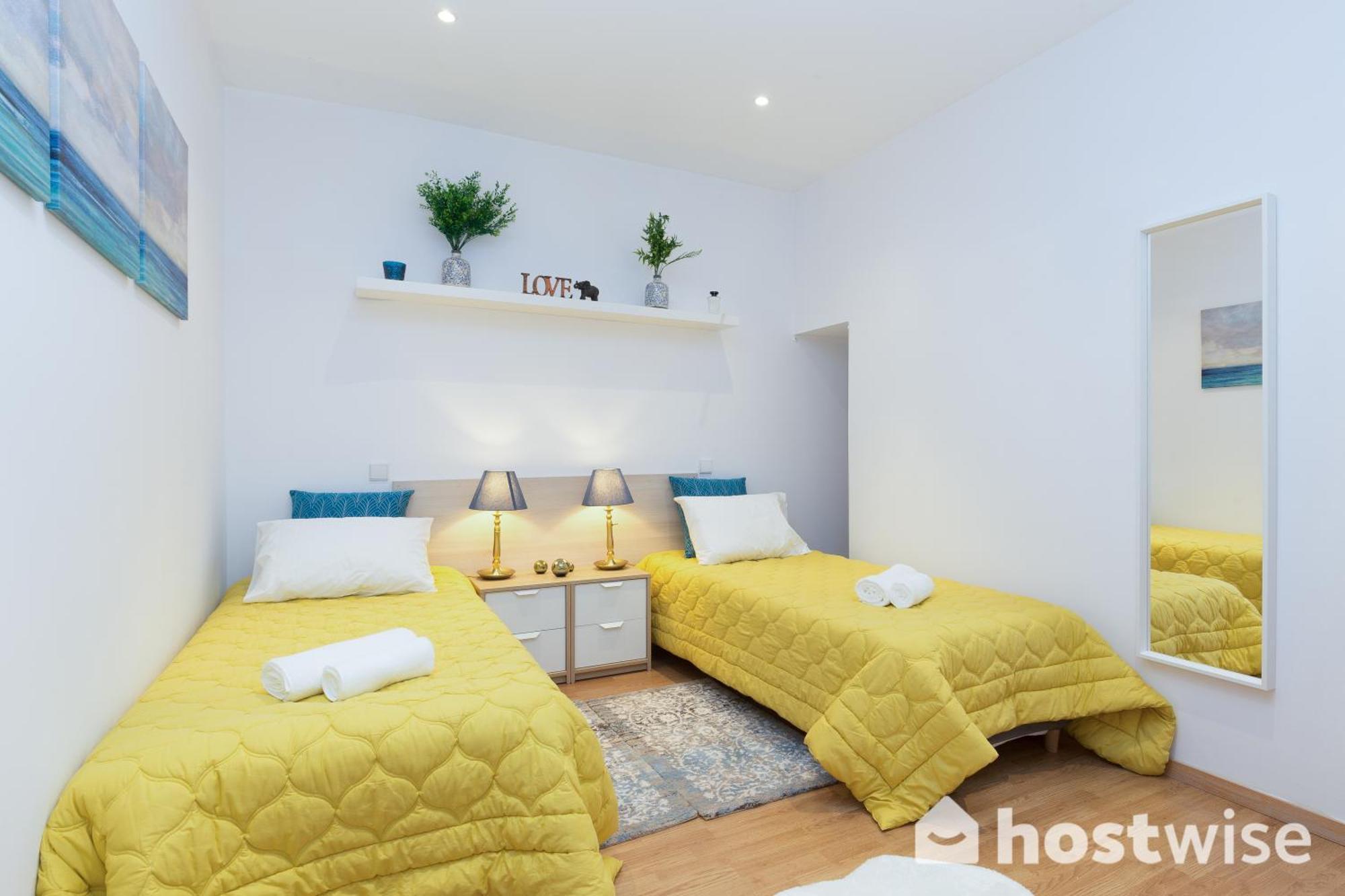 Host Wise - Colorful Fresh Flats - Batalha Appartement Porto Buitenkant foto