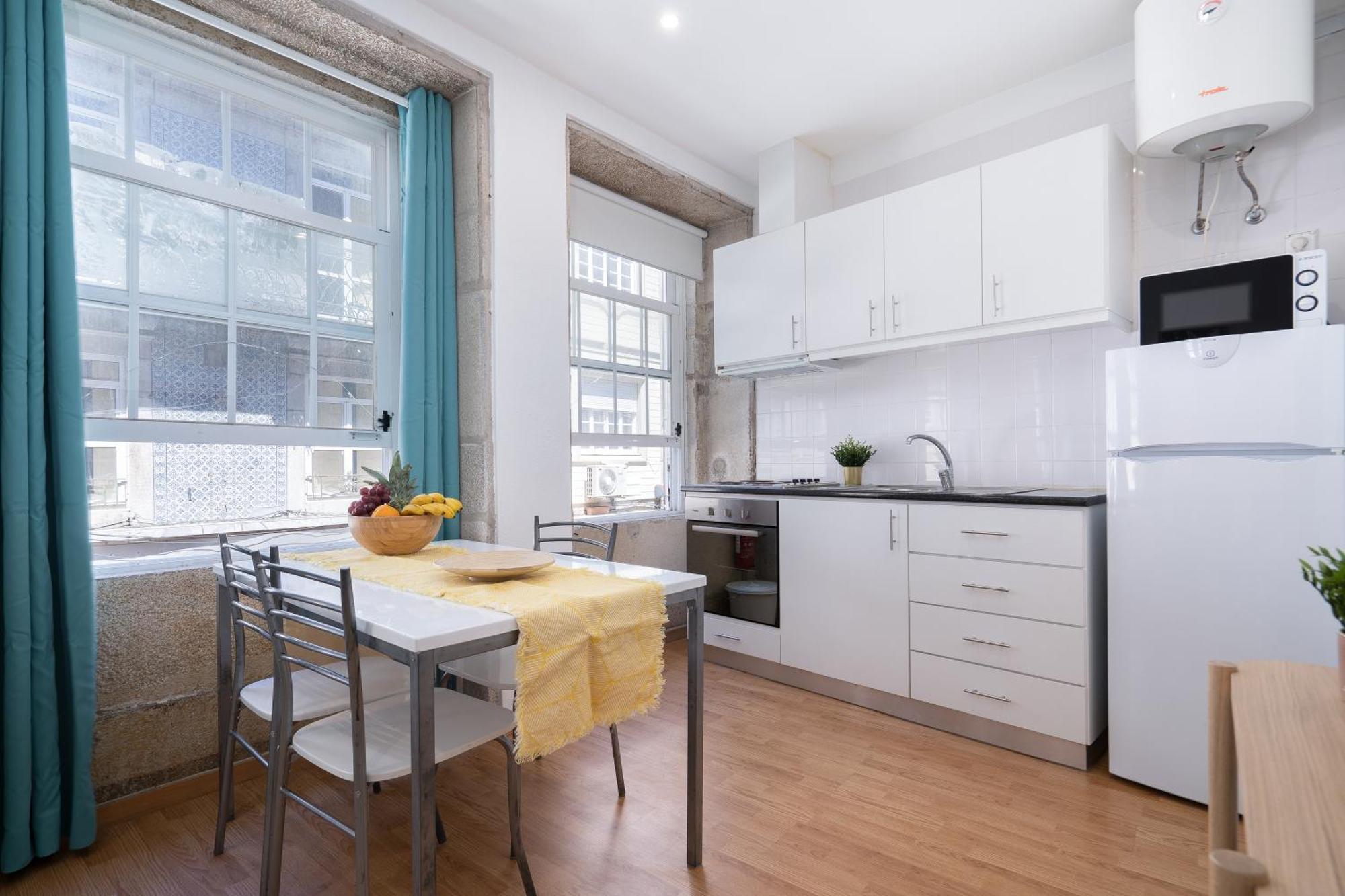 Host Wise - Colorful Fresh Flats - Batalha Appartement Porto Kamer foto